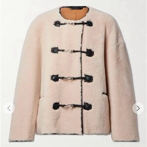 NWT Toteme Teddy shearling clasp jacket off-white